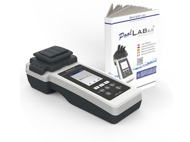 The PoolLab® 2.0 digitale zwembad watertester